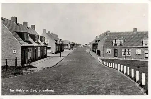 AK / Ansichtskarte  Ter_Heide_Terheijde_Terheijden_NL Strandweg 