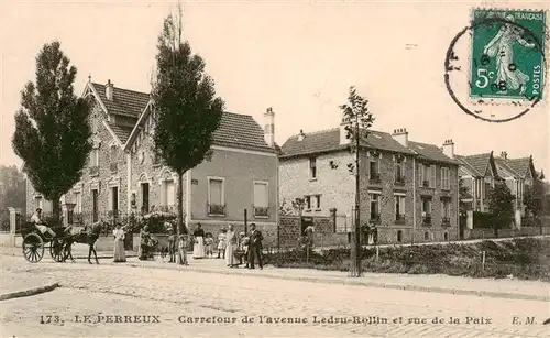 AK / Ansichtskarte  Le_Perreux-sur-Marne_94 Carrefour de lavenue Ledru Rollin et rue de la Paix 