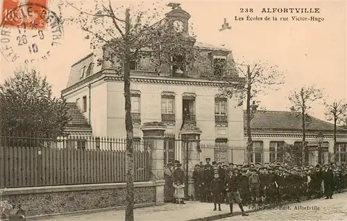 AK / Ansichtskarte  Alfortville_94_Val-de-Marne Les Ecoles de la rue Victor Hugo 