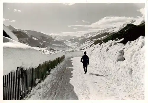 AK / Ansichtskarte  Brigels_GR Tiefverschneites Dorf Winterpanorama Alpen 