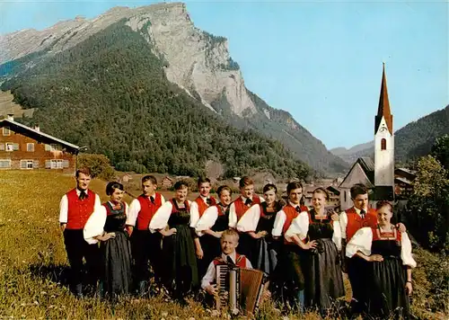 AK / Ansichtskarte  Vorarlberg_AT Trachtengruppe Bregenzerwald Kirche 