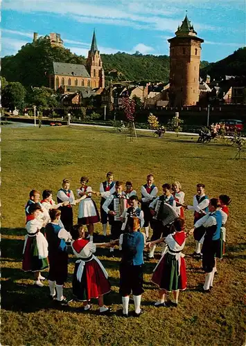 AK / Ansichtskarte  Oberwesel_Rhein Winzertanzgruppe der Stadt der Tuerme und des Weines Oberwesel Rhein