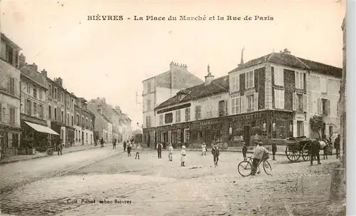 AK / Ansichtskarte  Bievres_Essonne Place du Marché et la Rue de Paris Bievres Essonne