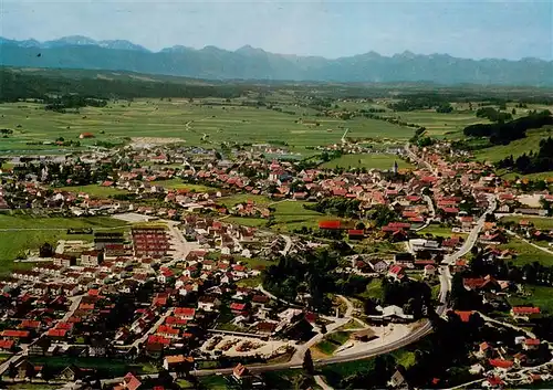 AK / Ansichtskarte  Peiting Fliegeraufnahme mit Allgaeuer und Tiroler Hochgebirge Peiting