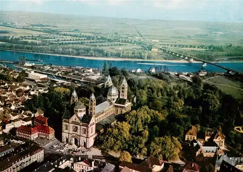 AK / Ansichtskarte 73879015 Speyer_Rhein Dom mit Rheinbruecke Fliegeraufnahme Speyer Rhein