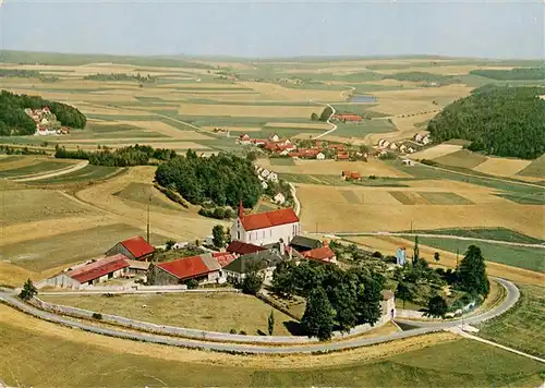 AK / Ansichtskarte  Adlersberg_Regensburg Brauerei Landwirtschaft Fliegeraufnahme Adlersberg_Regensburg