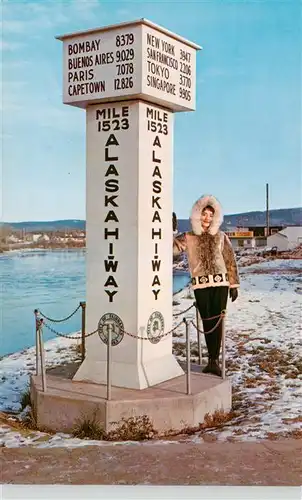 AK / Ansichtskarte 73879402 Fairbanks__Alaska_USA Alaska Hiway Marker 