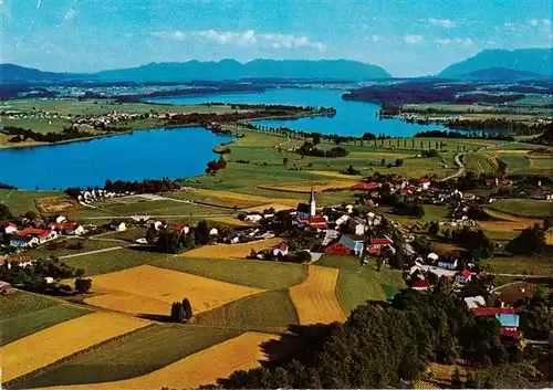 AK / Ansichtskarte 73879775 Taching_See mit Tachinger und Waginger See Salzkammergutberge und Untersberg Fliegeraufnahme Taching See