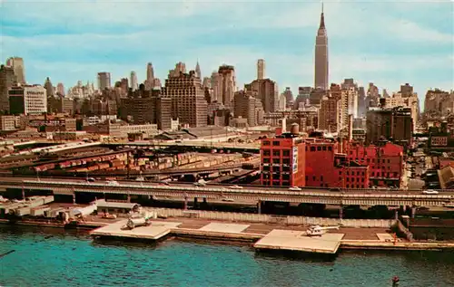 AK / Ansichtskarte 73880357 Manhattan_Isle_of_New_York Port Authority West 30th Street Heliport 