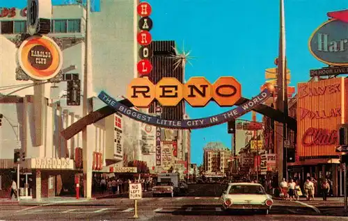 AK / Ansichtskarte  Reno__Nevada_USA Fantastic Gateway to Renos Casino Area 