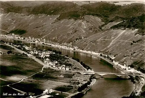 AK / Ansichtskarte  Zell_Mosel Fliegeraufnahme Zell_Mosel