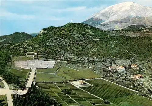 AK / Ansichtskarte  Montecassino_Cassino_IT Monumento e Cimitero militare polacco veduta aerea 