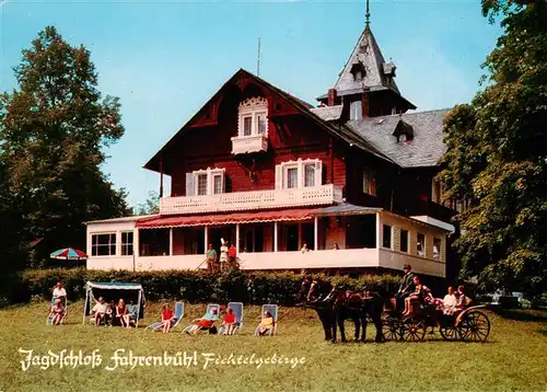 AK / Ansichtskarte 73882545 Kirchenlamitz Jagdschloss Fahrenbuehl im Fichtelgebirge Pferdekutsche Kirchenlamitz