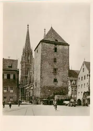 AK / Ansichtskarte  Regensburg Roemerturm mit Blick zum Dom Regensburg