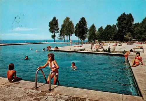 AK / Ansichtskarte 73882611 Eriskirch Schwimmbecken am Bodenseestrandbad Eriskirch