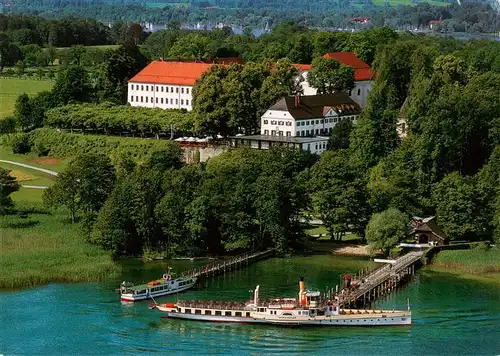 AK / Ansichtskarte  Herrenchiemsee Schlosshotel Herrenchiemsee Bootsanleger Herrenchiemsee