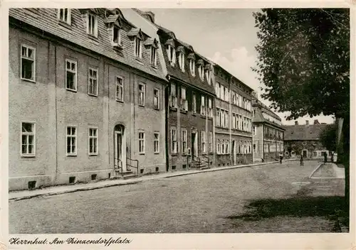 AK / Ansichtskarte 73884116 Herrnhut Am Zinzendorfplatz Herrnhut