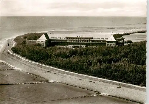 AK / Ansichtskarte  Utersum_Insel_Foehr Sanatorium Fliegeraufnahme 