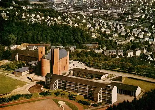 AK / Ansichtskarte 73884876 Meschede Benediktinerabtei Koenigsmuenster Abteikirche Gymnasium Fliegeraufnahme Meschede