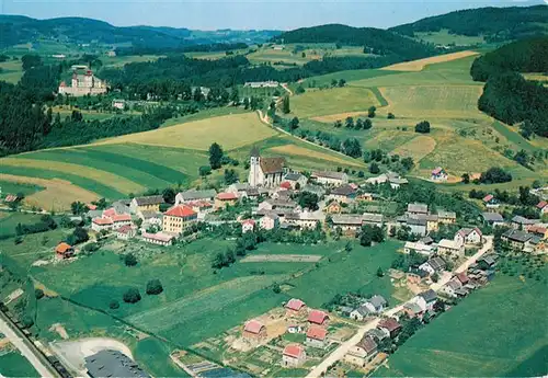 AK / Ansichtskarte  Kefermarkt Wallfahrtskirche Schloss Weinberg Fliegeraufnahme Kefermarkt