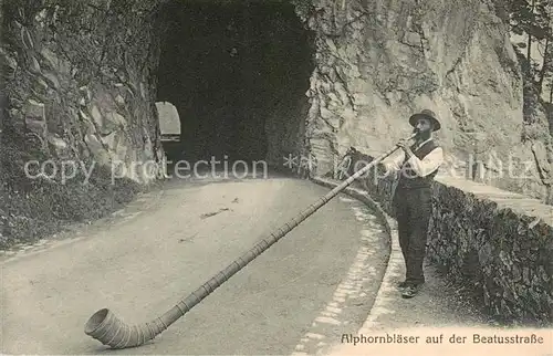 AK / Ansichtskarte  Alphorn Alphornblaeser Beatusstrasse 8573 