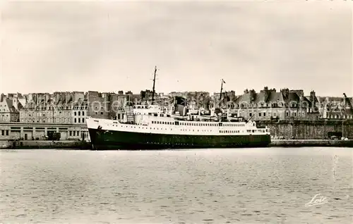 AK / Ansichtskarte  Schiffe_Oceanliner Le Falaise Saint-Malo 