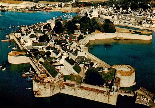 AK / Ansichtskarte  Concarneau_29_Finistere La Ville Close Vue aerienne 