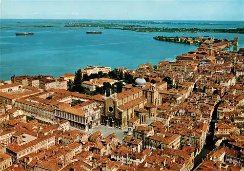 AK / Ansichtskarte 73886537 Venezia_Lido_Veneto_IT Veduta aerea Basilica San Giovanni e Paolo 