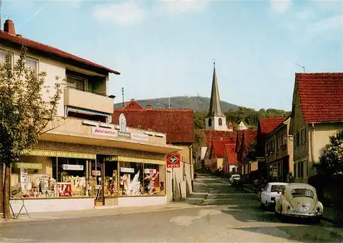 AK / Ansichtskarte 73887478 Alsbach_Bergstrasse Hirschstrasse Blick zur Kirche Alsbach_Bergstrasse