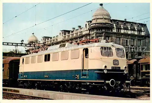AK / Ansichtskarte 73887755 Eisenbahn_Railway_Chemin_de_Fer DB  E10 1242  