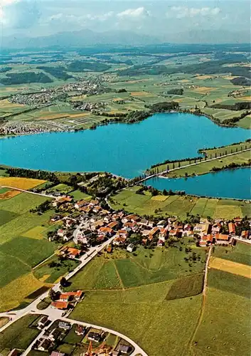 AK / Ansichtskarte 73887848 Tettenhausen Fliegeraufnahme mit Waginger See und Campingplatz Tettenhausen