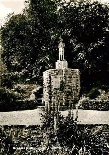 AK / Ansichtskarte  Elze_Leine Roland Ehrenmal Elze_Leine