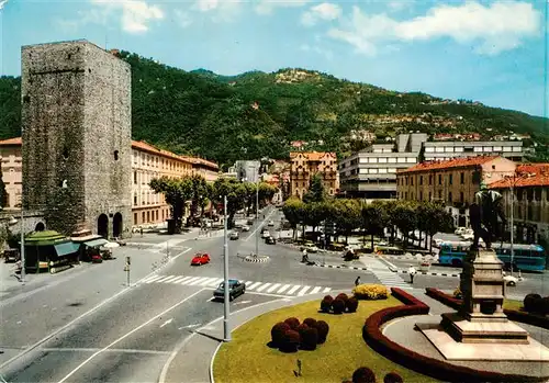 AK / Ansichtskarte  Como__Lago_di_Como Piazza Vittoria col nuovo Palazzo di Giuzistia 