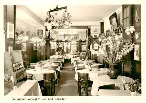 AK / Ansichtskarte  Erlangen Schuetz Restaurant Goldener Helm Gastraum Erlangen