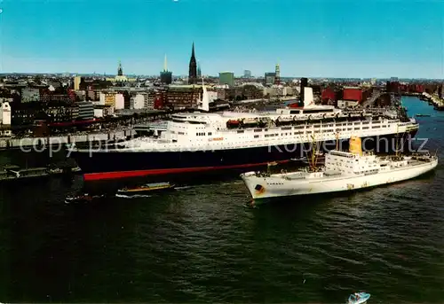 AK / Ansichtskarte  Dampfer_Oceanliner Hamburg  CUNARD QUEEN ELISABETH 2  