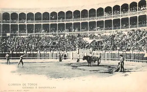 AK / Ansichtskarte  Corrida_de_Toros_Stierkampf_Bullfight Citando Banderillas 