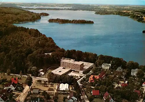 AK / Ansichtskarte  Malente-Gremsmuehlen Fliegeraufnahme mit Kurklinik Buchenholm und Dieksee Malente-Gremsmuehlen