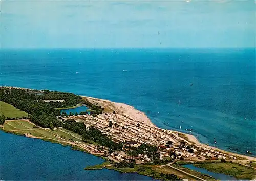 AK / Ansichtskarte  Waabs_Rendsburg-Eckernfoerde Ostsee Campingplatz Fliegeraufnahme 