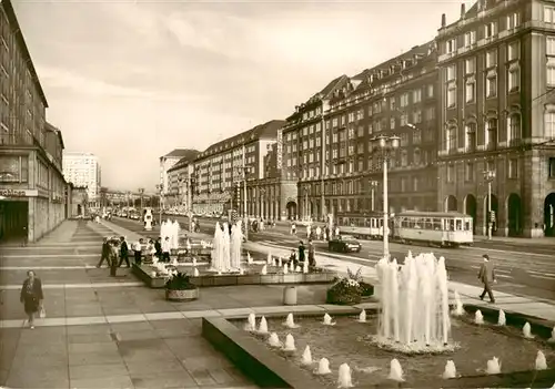 AK / Ansichtskarte  Strassenbahn_Tramway-- Dresden Ernst Thalmann Strasse 