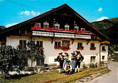 AK / Ansichtskarte  Umhausen_oetztal_Tirol_AT oetztaler Trachtengruppe 