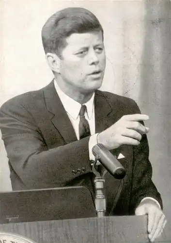 AK / Ansichtskarte  Politik_Politics_Politique Praesident Kennedy in Deutschland  