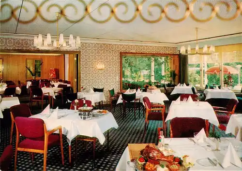 AK / Ansichtskarte  Bad_Pyrmont Hotel Bergkurpark Gastraum Bad_Pyrmont