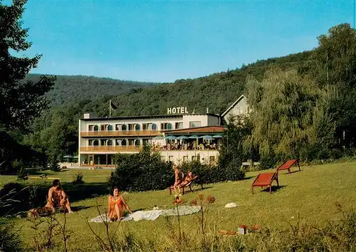 AK / Ansichtskarte  Neuweilnau_Weilrod Hotel Gasthof Erbismuehle Liegewiese 