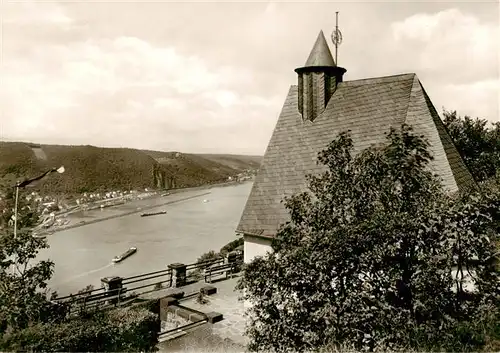 AK / Ansichtskarte  Rheinbrohl Rheinpartie Ehrenmal auf der Rheinbrohler Lay Rheinbrohl