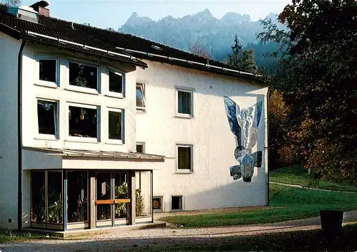 AK / Ansichtskarte  Bayerisch_Gmain Johannes Schule mit Relief und Mosaik Bayerisch Gmain