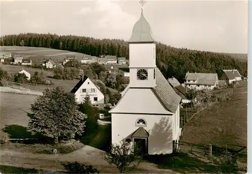 AK / Ansichtskarte 73896141 Besenfeld Ortsansicht mit Kirche Hoehenluftkurort im Schwarzwald Besenfeld