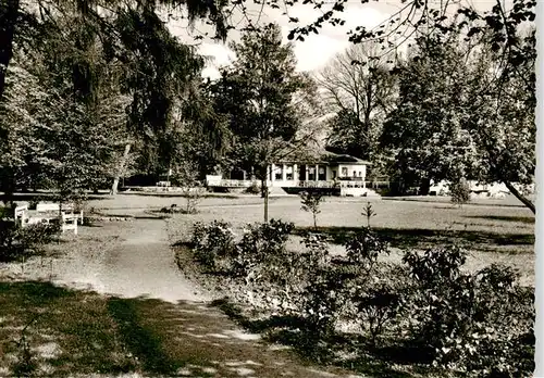 AK / Ansichtskarte  Rotenburg_Fulda Schlosspark mit Park Cafe Rotenburg Fulda