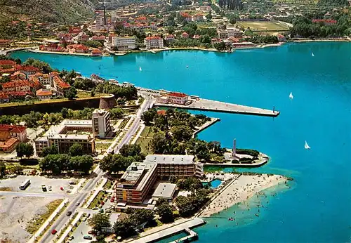 AK / Ansichtskarte 73896297 Kotor_Montenegro Hotel Bucht Kotor Montenegro