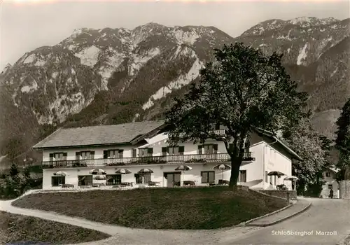 AK / Ansichtskarte  Marzoll Gasthaus Cafe Pension Schlossberghof mit Untersberg Marzoll