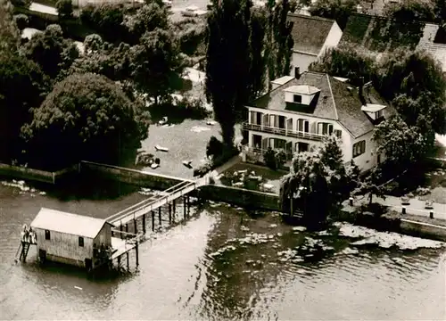 AK / Ansichtskarte  Bodman-Ludwigshafen_Bodensee Hotel Linde am See Fliegeraufnahme 